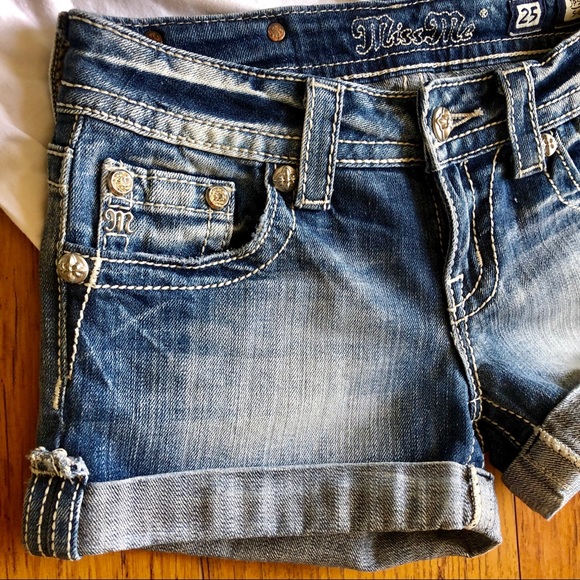 *Sold on Facebook* Miss Me 25 Cross - Picture 6 of 6